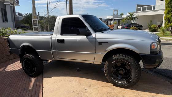 FORD RANGER 2.3 XLS SPORT 16V 4X2 CS GASOLINA 2P MANUAL FORD RANGER 2.3 XLS SPORT 16V 4X2 CS GASOLINA 2P MANUAL